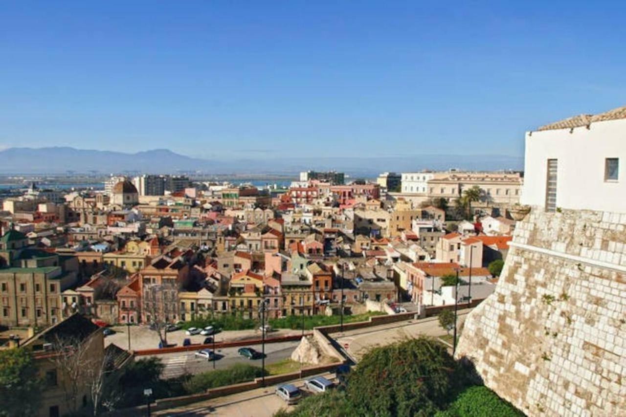 Kairos Disigiu - City Centre Κάλιαρι Εξωτερικό φωτογραφία